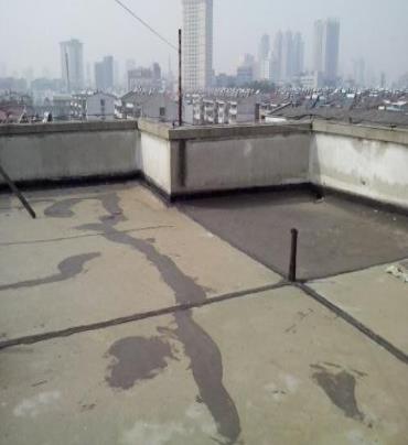 南陵漏水维修 楼顶漏水是什么原因，楼顶漏水维修方法是什么?